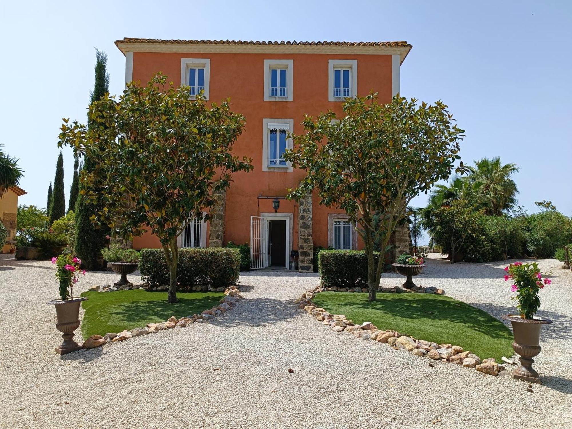 Domaine De Roque Haute Portiragnes Kültér fotó